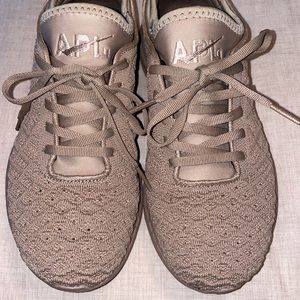 APL Techloom sneakers